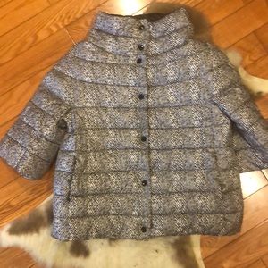 Chevron printed 3/4 sleeve length puffer jacket.